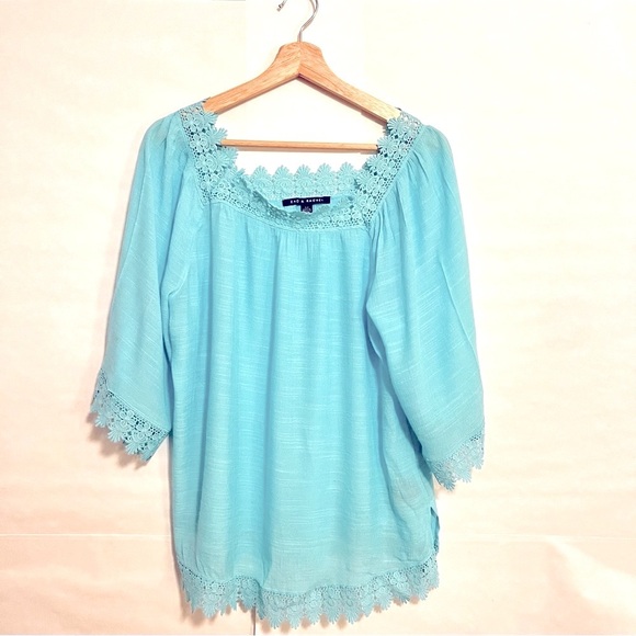 ZAC and RACHEL Women's Blouse with Crochet Lace Trim - S/M - Picture 2 of 7